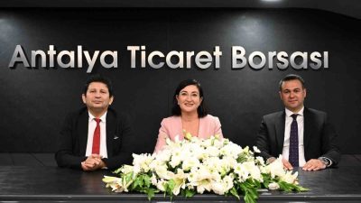 Antalya’da düzenlenen ’Tarım Gündem’ toplantısında israfa dikkat çekildi. Gıda Mühendisleri