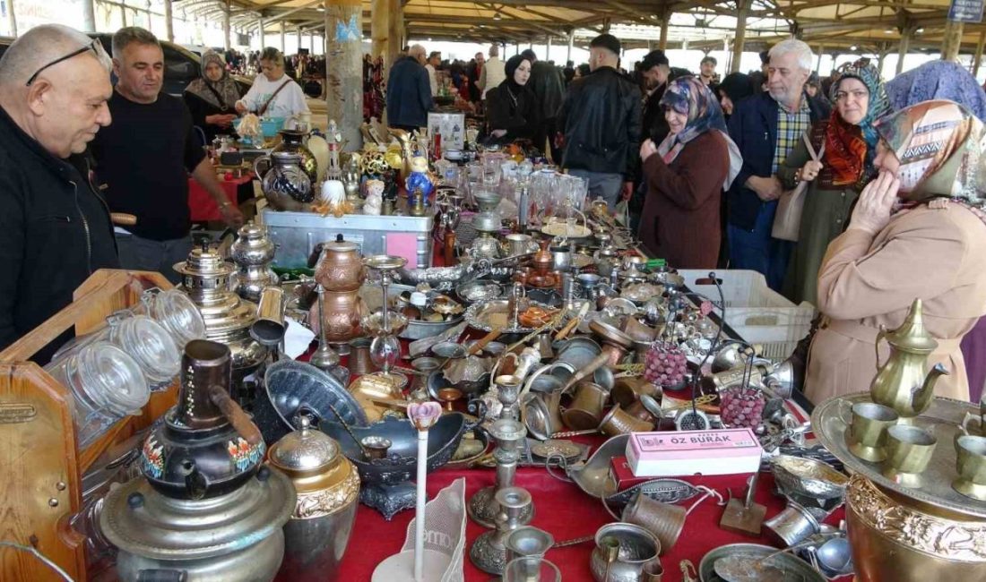 Kütahya Antikacılar Derneği Başkanı Adem Akgün, antikacılığın Kütahya’da bir kültür