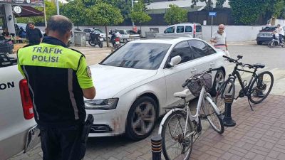 Antalya’nın Manavgat ilçesinde bir vatandaşın “Otomobilin her tarafında kan var”