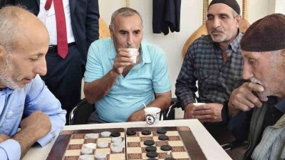 Elazığ’ın Arıcak ilçesinde dama turnuvası başladı. Elazığ’ın Arıcak ilçesinde kaymakamlık