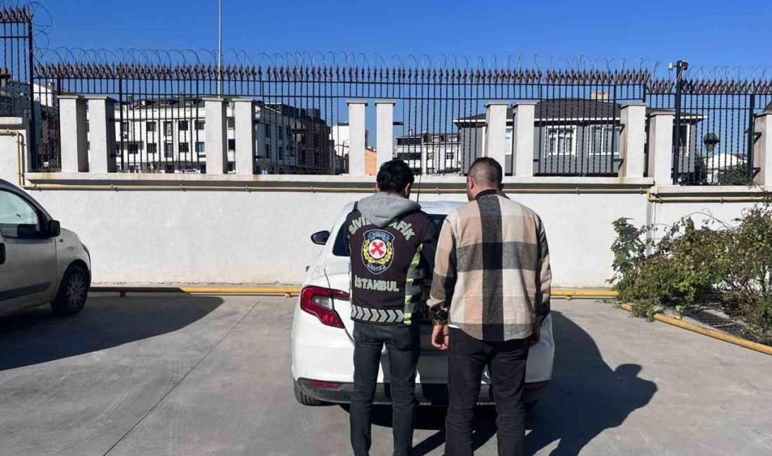 Arnavutköy’de, kırmızı ışıkta geçip yaya yolundan geçen çocukları tehlikeye atan