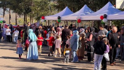 Ordu’nun Aybastı ilçesinde bulunan Merkez İlkokulu ve Atatürk Ortaokulu, Filistin
