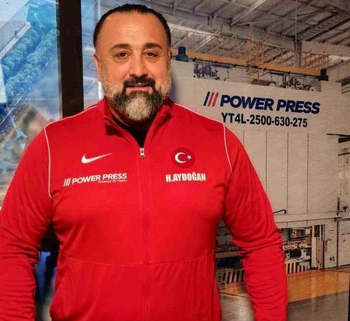 Macaristan’da gerçekleştirilecek olan Veteranlar Dünya Güreş Şampiyonası’na Afyonkarahisarlı sporcu Hüseyin