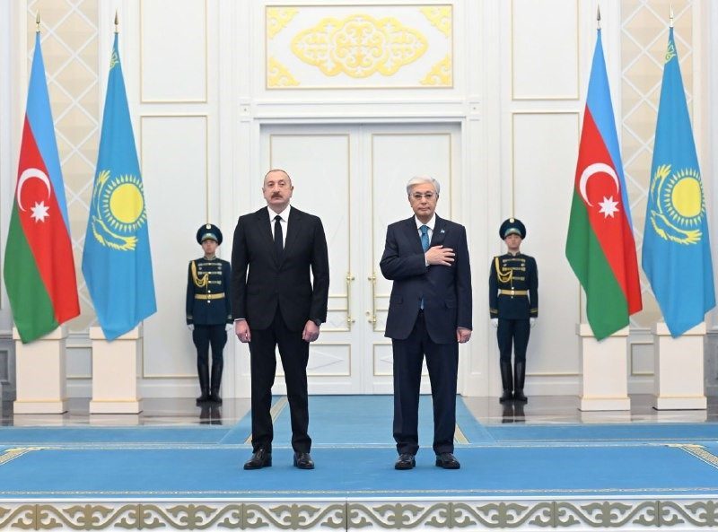 Azerbaycan Cumhurbaşkanı İlham Aliyev, resmi ziyaret gerçekleştirdiği Astana’da Kazakistan Cumhurbaşkanı