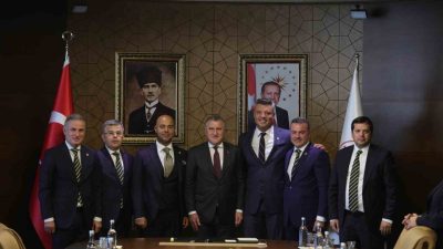 Gençlik ve Spor Bakanı Dr. Osman Aşkın Bak, Fenerbahçe Kulübü