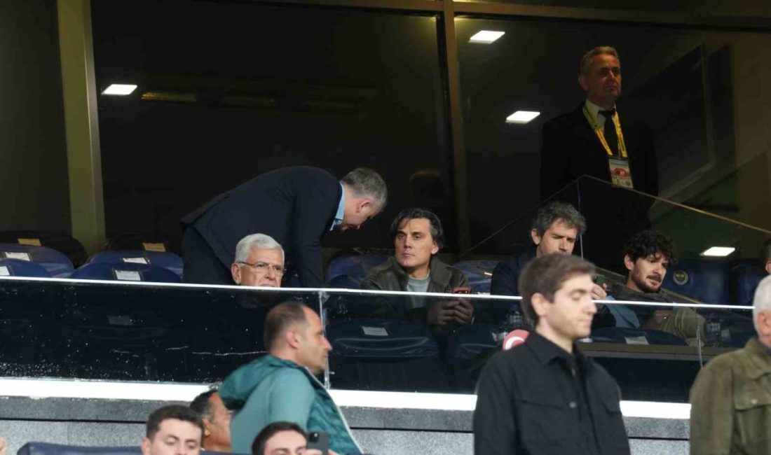 Gençlik ve Spor Bakanı Osman Aşkın Bak ile A Milli