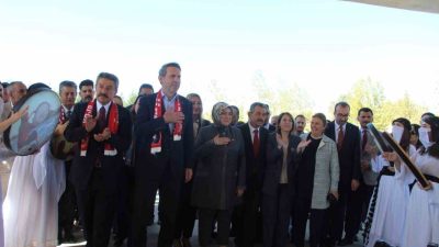 Enerji ve Tabii Kaynaklar Bakanı Alparslan Bayraktar, “Terörsüz Türkiye Kadınla