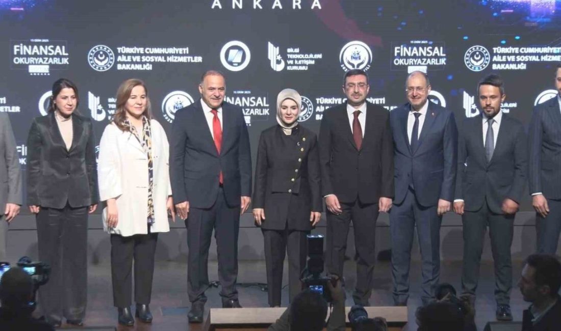 Aile ve Sosyal Hizmetler Bakanı Mahinur Özdemir Göktaş, ’Finansal Okuryazarlık