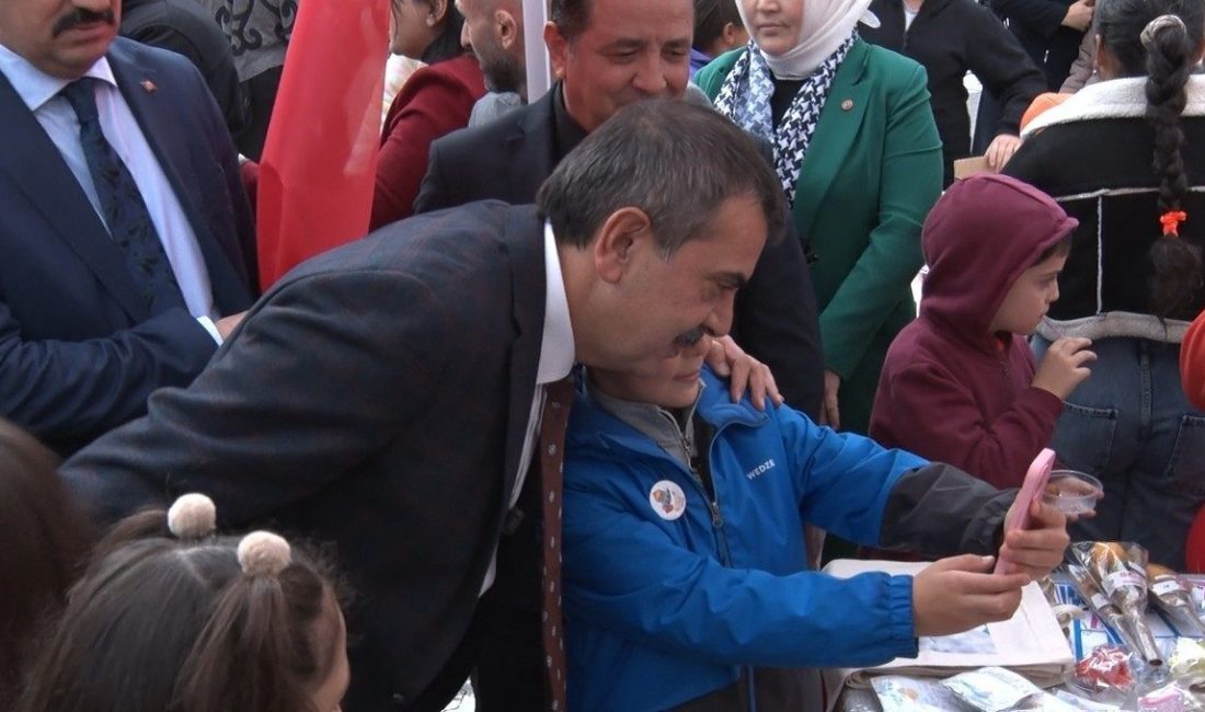 Milli Eğitim Bakanı Yusuf Tekin, “Gazze’nin yeniden inşası için, oradaki