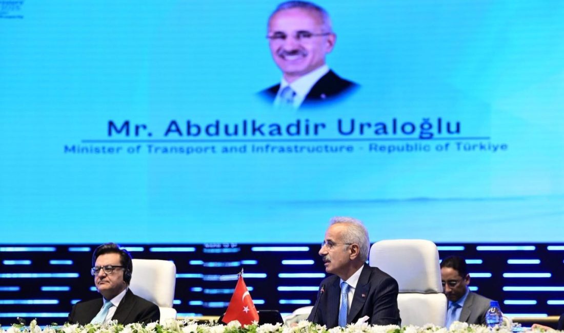 Ulaştırma Ve Altyapı Bakanı Abdulkadir Uraloğlu, Pakistan’ın başkenti İslamabad’da katıldığı