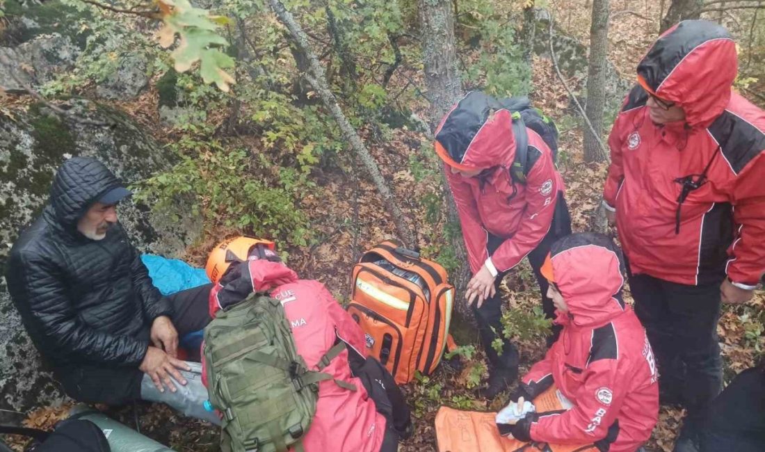 BAKUT’tan gerçeği aratmayan tatbikat BAKUT Arama Kurtarma Derneği, Nilüfer’de gerçeğini aratmayan tatbikat gerçekleştirdi. Bursa’da