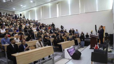 Konya Büyükşehir Belediye Başkanı Uğur İbrahim Altay, Büyükşehir Gençlik Meclisi’nin