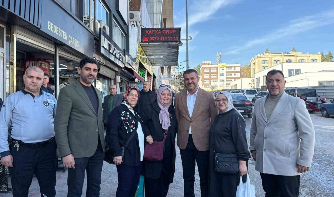 Karabük Belediye Başkanı Özkan Çetinkaya, Albay Karaoğlanoğlu Caddesi’nde esnaf ve