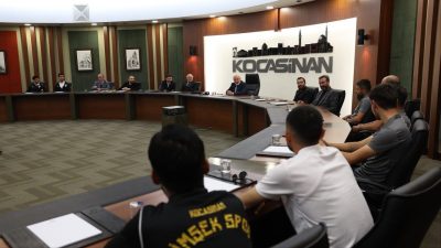 Kayseri’yi Bölgesel Amatör Lig’de başarıyla temsil eden Kocasinan Şimşekspor Takımı,