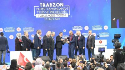 Cumhurbaşkanı Recep Tayyip Erdoğan’ın Trabzon’da gerçekleştirdiği toplu açılış töreninde konuşan