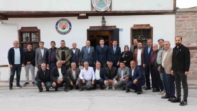 Konya’nı Karatay İlçe Belediye Başkanı Hasan Kılca, Karatay Kaymakamı Cengiz