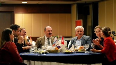 Konyaaltı Belediye Başkanı Cem Kotan, 19 Ekim Muhtarlar Günü dolayısıyla