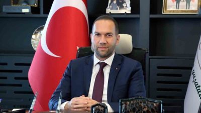 Niğde Belediye Başkanı Emrah Özdemir, Kızılay Haftası dolayısıyla yayımladığı mesajında,