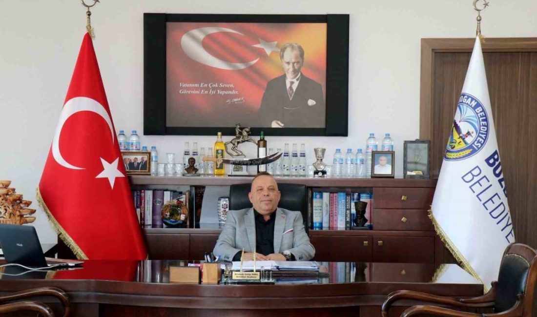 Bozdoğan Belediye Başkanı Mustafa Galip Özel, Cumhuriyetimizin ilanının 102. yıl