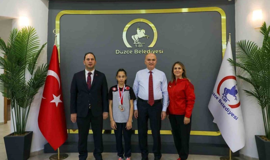 Düzce Belediye Başkanı Dr. Faruk Özlü, Spor Akademisi adına katıldığı