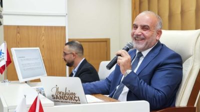 Samsun’un Canik Belediye Başkanı İbrahim Sandıkçı, ‘borçsuz belediye’ ünvanı ile
