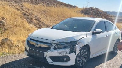Batman’ın Gercüş ilçesinde pikap ile otomobilin kafa kafaya çarpıştığı kazada