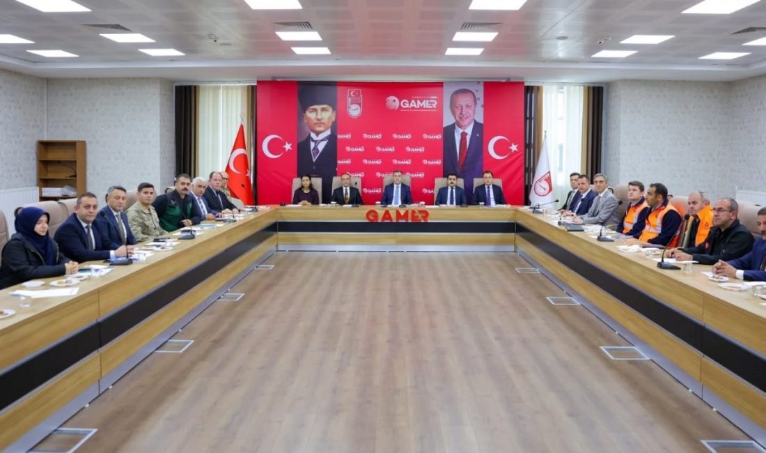 Bayburt Valisi Mustafa Eldivan başkanlığında, 112 Acil Çağrı Merkezi Gamer