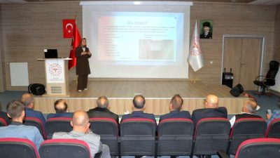 Bayburt İl Sağlık Müdürlüğü tarafından muhtarlara ‘Ruh Sağlığı Hastalıklarında Damgalamayla