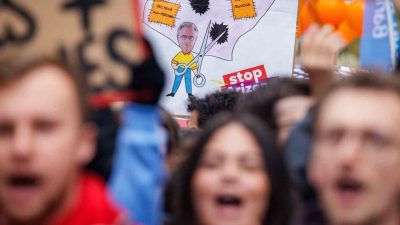 Belçika’da hükümetin reform planına karşı greve gidildi. Ülke genelinde kamu