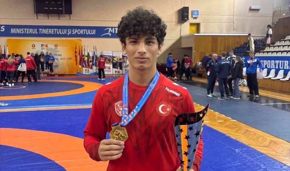 Balkan Güreş Şampiyonası’nda mücadele eden Bursa Büyükşehir Belediyespor Kulübü sporcusu