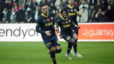 Beşiktaş ile Fenerbahçe arasında Süper Lig, Türkiye Kupası ve Süper