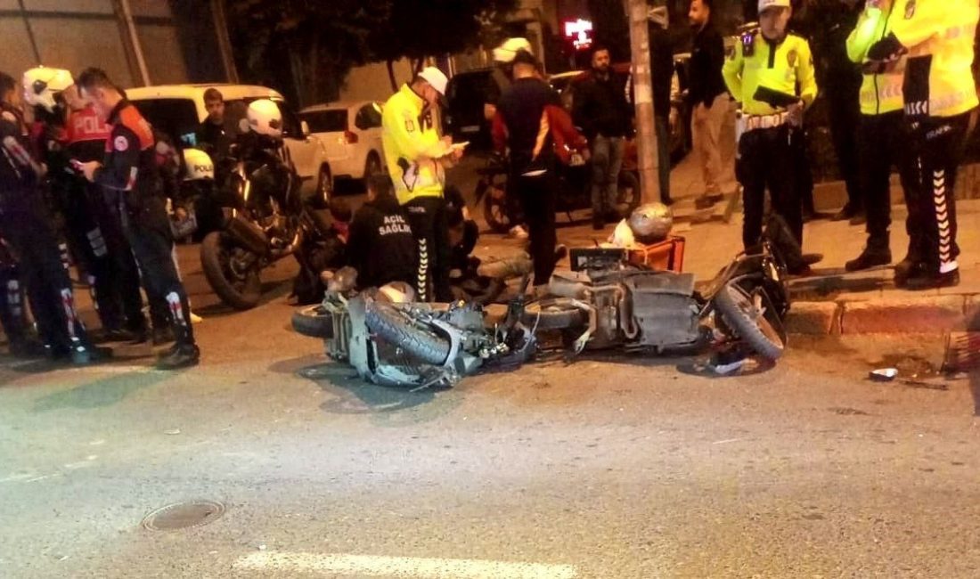 Bıçaklı yaralama olayına karışan motosikletli şüpheliler polisten kaçarken kaza yaptı: 3 yaralı Tekirdağ’ın Çorlu ilçesinde yunus ekiplerinden kaçan motosikletli şüpheliler, başka motosikletle