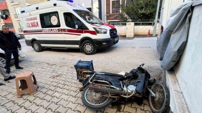 Bilecik’te ticari araç ile motosikletin çarpışması sonucu meydana gelen trafik
