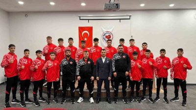 Bilecik Boks İl Temsilcisi ve Antrenör Serkan Mayda, U15 Avrupa