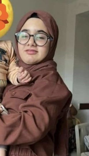 Bingöl’de yolun karşısına geçmeye çalıştığı sırada aracın çarpması sonucu ağır