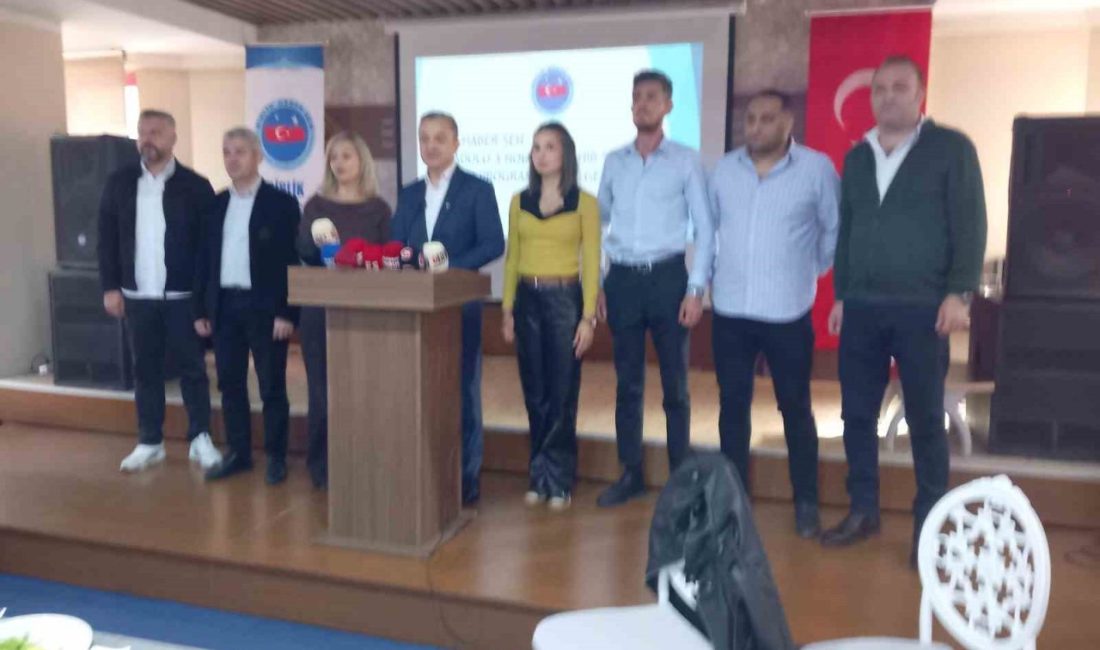 Birlik Haber-Sen Eskişehir Şubesi yeni yönetimini tanıttı Birlik Haberleşme ve İletişim Çalışanları Sendikası (Birlik Haber-Sen) İç Anadolu
