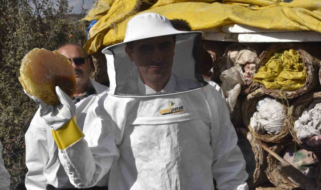 Bitlis Valisi Ahmet Karakaya, dünyanın en kaliteli balları arasında gösterilen