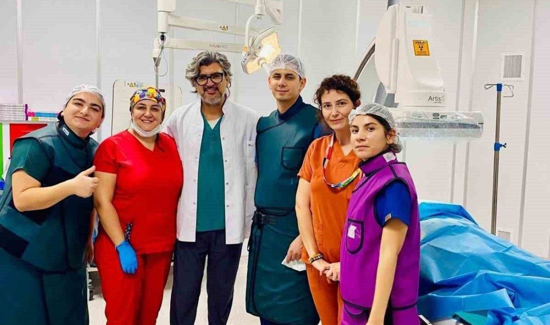 Bodrum Devlet Hastanesi Kardiyoloji Servisi’nde ilk kez kalp pili uygulaması