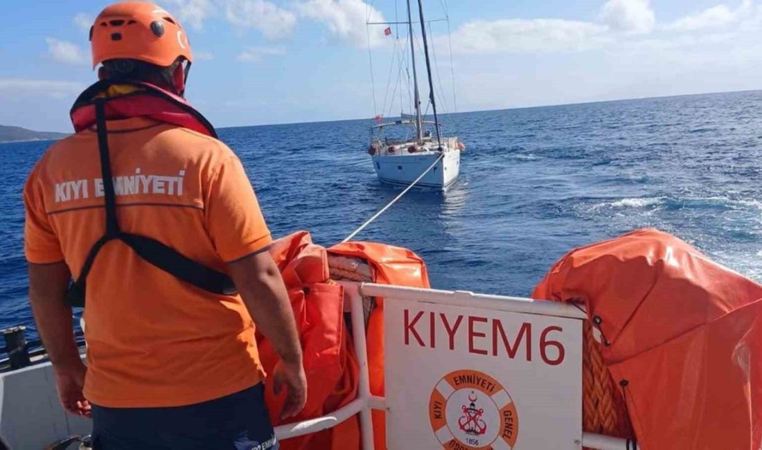 Muğla’nın Bodrum ilçesi açıklarında makine arızası sonrası sürüklenen ve içinde