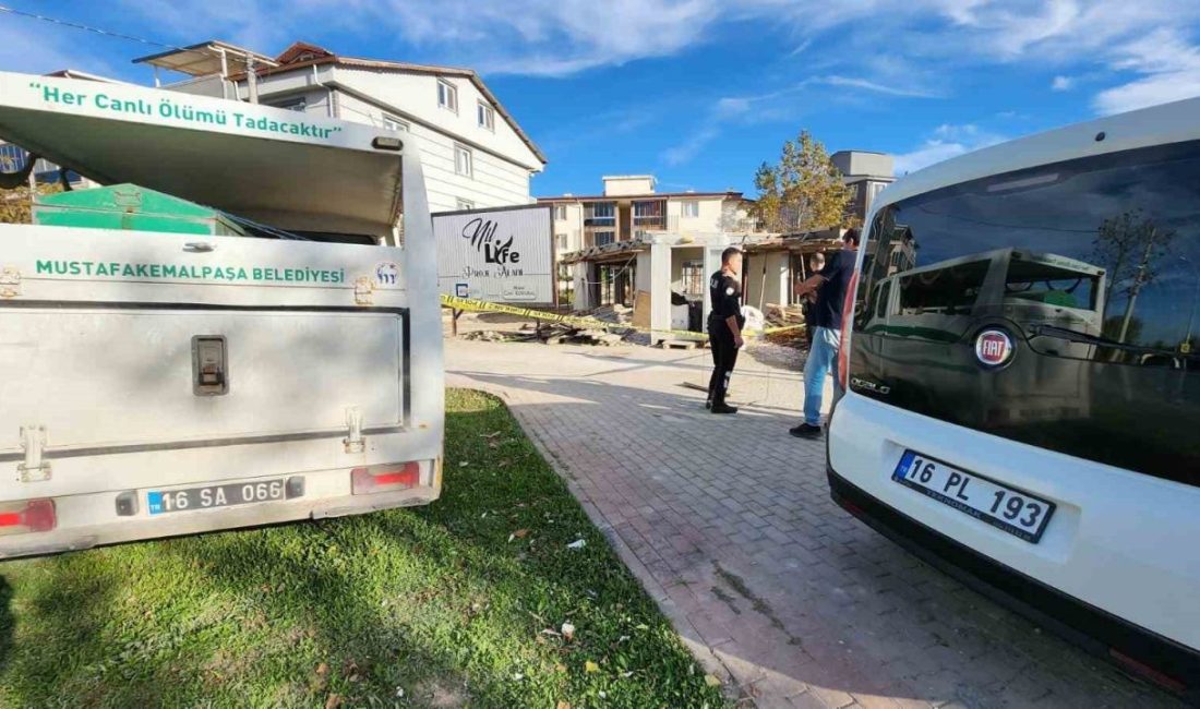 Bursa’nın Mustafakemalpaşa ilçesinde inşaat alanında bekçilik yapan 65 yaşındaki şahıs,