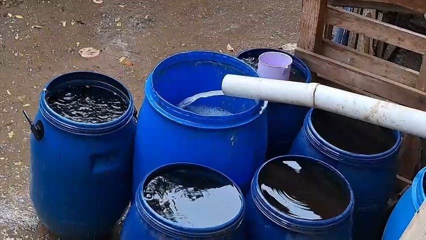 Bursa’nın İznik ilçesindeki vatandaşın, yağmur sularının boşa akmaması için gösterdiği