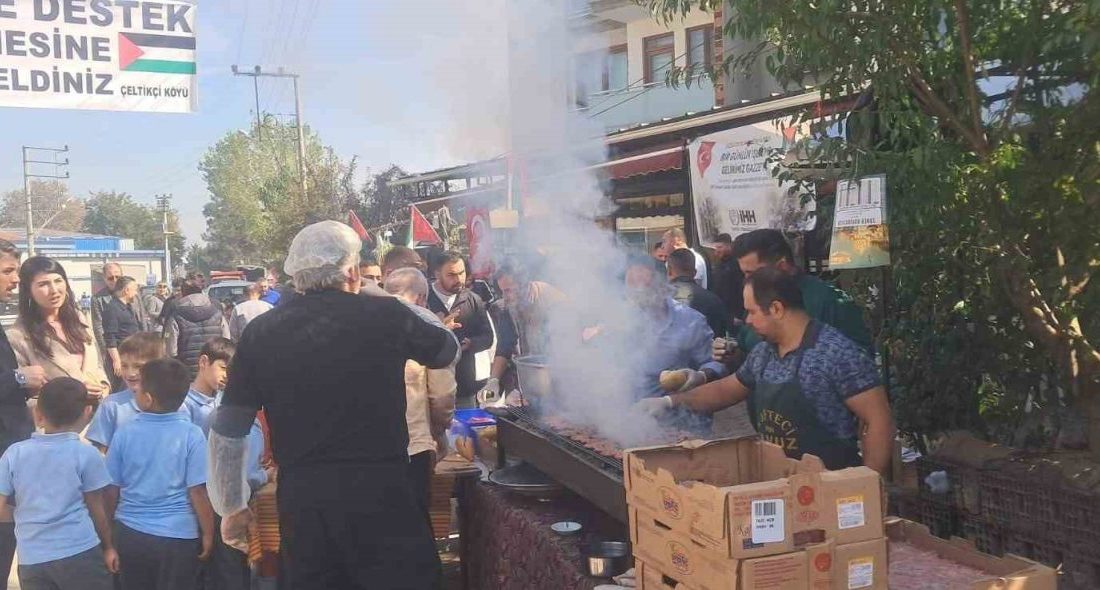 Bursa’nın Çeltik Mahallesinden Gazze’ye destek Bursa’nın İnegöl ilçesine bağlı Çeltikçi Mahallesi’nde, Gazze halkına destek hedefiyle
