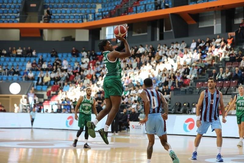 Bursaspor Basketbol Trabzon deplasmanında kazandı Türkiye Sigorta Basketbol Süper Ligi