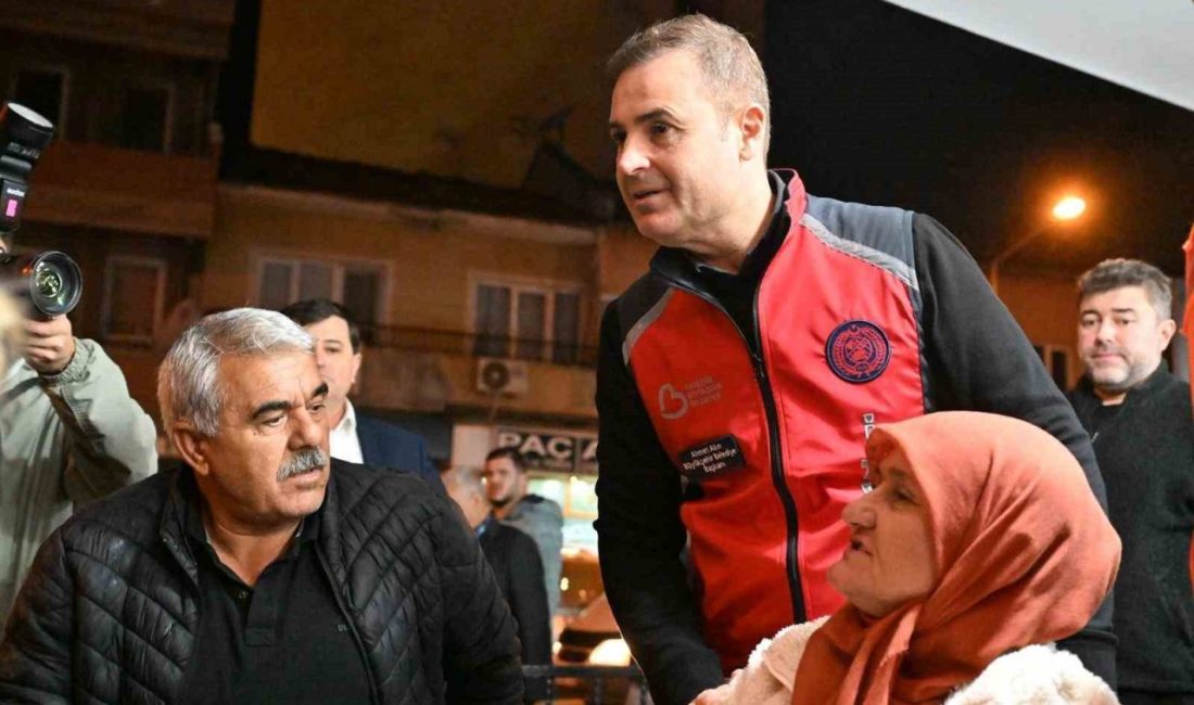 Balıkesir’in Sındırgı ilçesinde meydana gelen 6.1 büyüklüğündeki depremin ardından Balıkesir