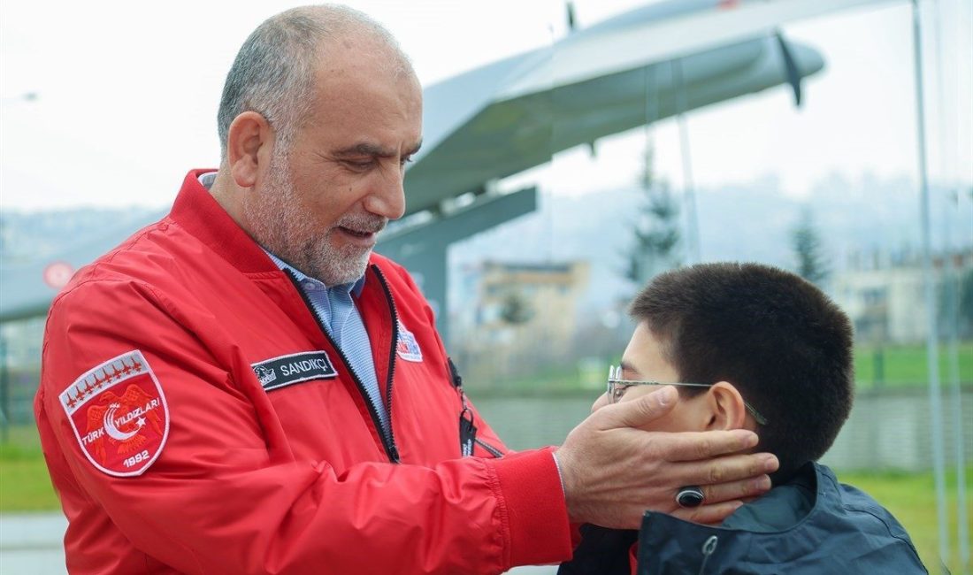 Canik’te doğa ve bilim bir arada SAMSUN (İHA) – Samsun’un Canik Belediye Başkanı İbrahim Sandıkçı, öğrencileri
