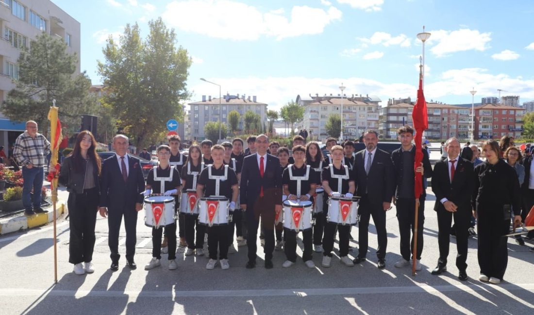 Çankırı’da Cumhuriyet Bayramı düzenlenen törenlerle kutlandı. Çankırı’da da 29 Ekim