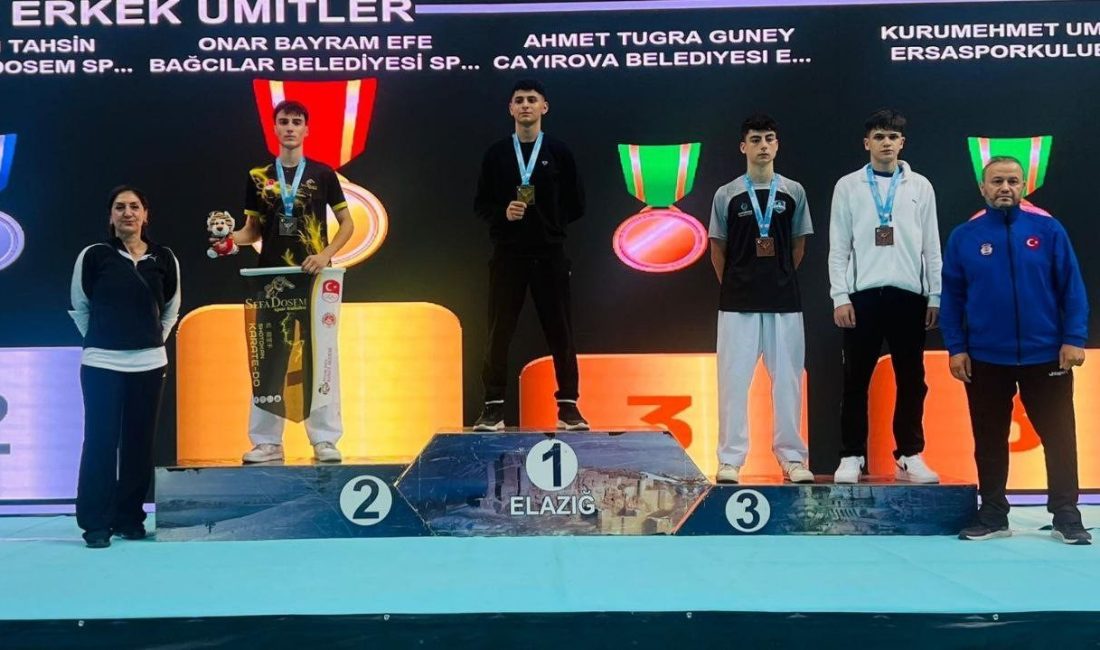 Çayırova Belediyesi Eğitim Spor Kulübü karatecileri Ahmet Tuğra Güney ve