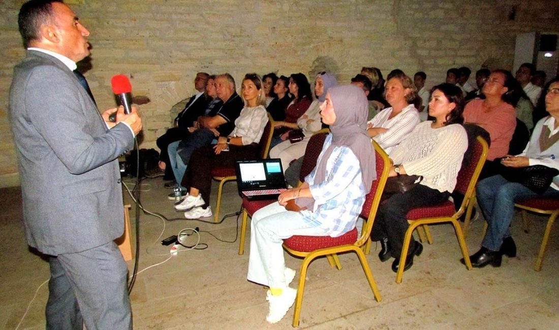 Çeşme’deki Kültür Yolu Festivali’nin üçüncü gününde antik çağlardan günümüze uzanan
