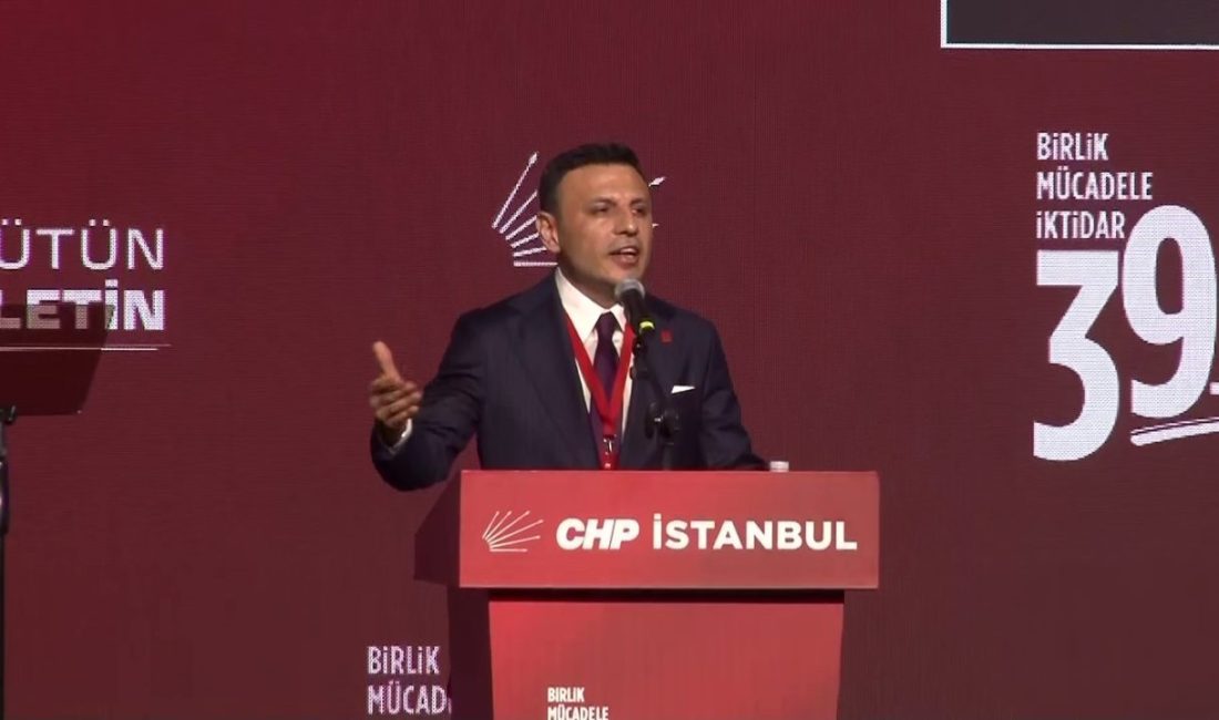 CHP İl Başkanı Özgür Çelik: “Sevgimizle ve mücadelemizle büyüyoruz” CHP’nin 39. Olağan İstanbul İl Kongresi’nde konuşan CHP İl Başkanı