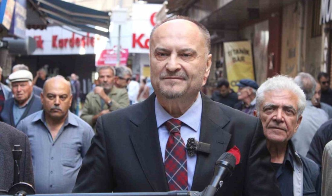 Cumhuriyet Halk Partisi (CHP) Aydın İl Başkanlığı adaylığını açıklayan İbrahim